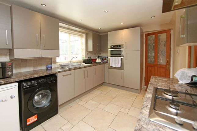 5, Heath Road, Telford photo 4