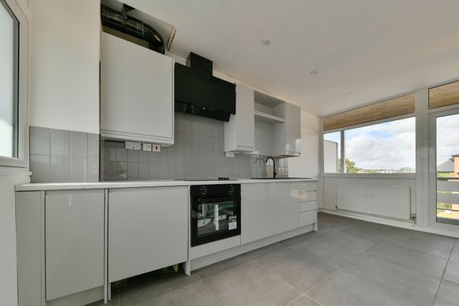 15, Woodcote House, Queen Street, Hitchin photo 2