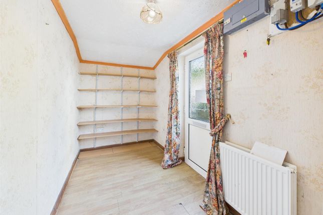 47, Stradey Hill, Llanelli photo 4