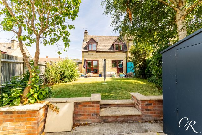 22 Brassington Gardens, Cheltenham photo 4