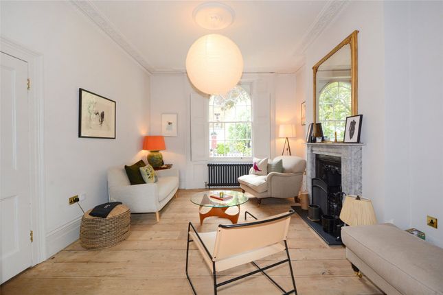 Terraced house to rent in St Pauls Place, Islington