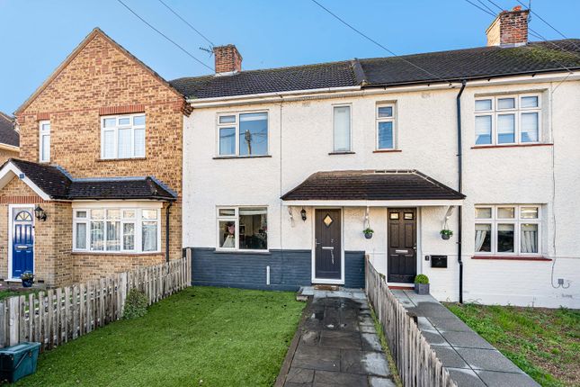 2-bed terraced on Lincoln Way, Surrey, £420,000
