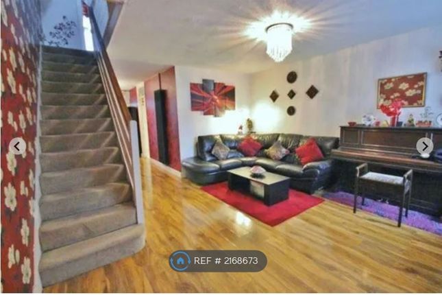 Thumbnail Terraced house to rent in St. James Road, Sutton