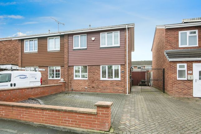 Thumbnail Semi-detached house for sale in Oakley Avenue, Tipton