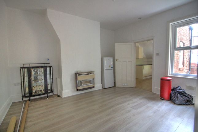 23, Denwick Avenue, Newcastle Upon Tyne photo 2