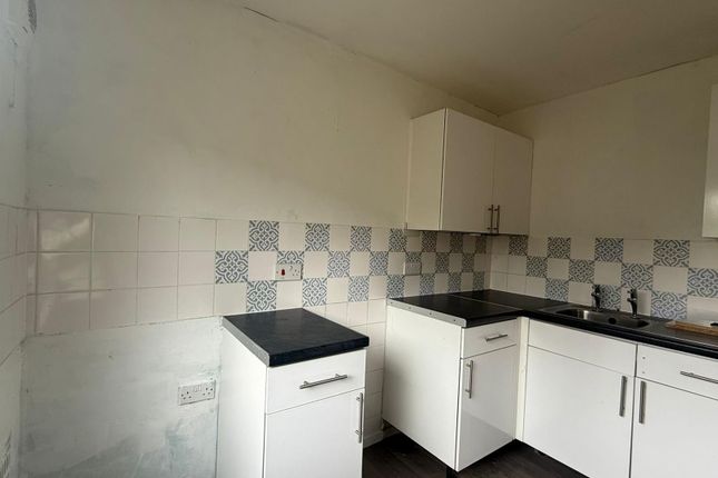 37, Firthcliffe Drive, Liversedge photo 5