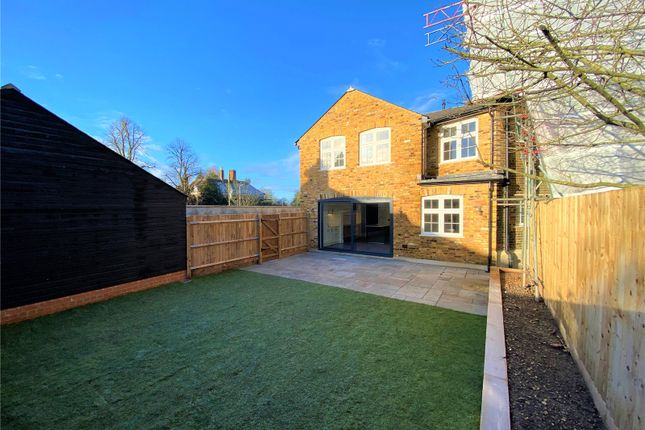 Thumbnail Detached house for sale in High Street, Abbots Langley