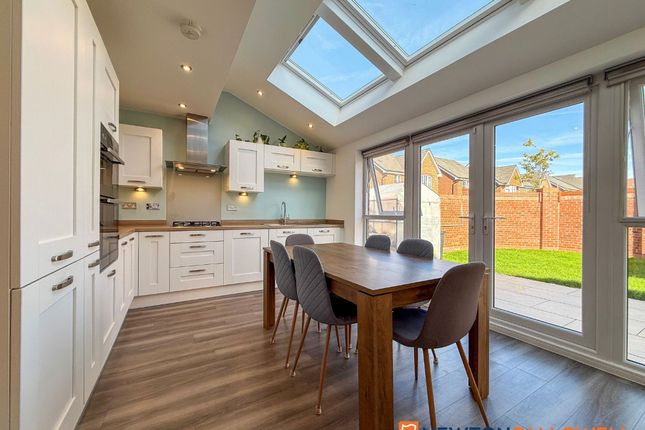 29 Crocus Close, Newark photo 2