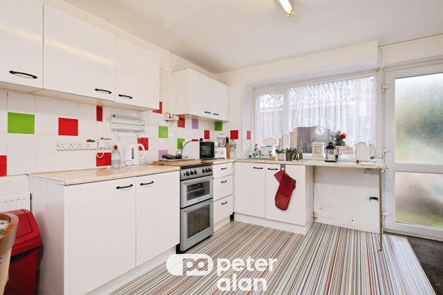 14, Tudor Road, Monmouth photo 2