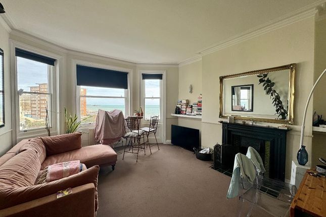 Thumbnail Flat to rent in Medina Terrace, Hove, East Sussex