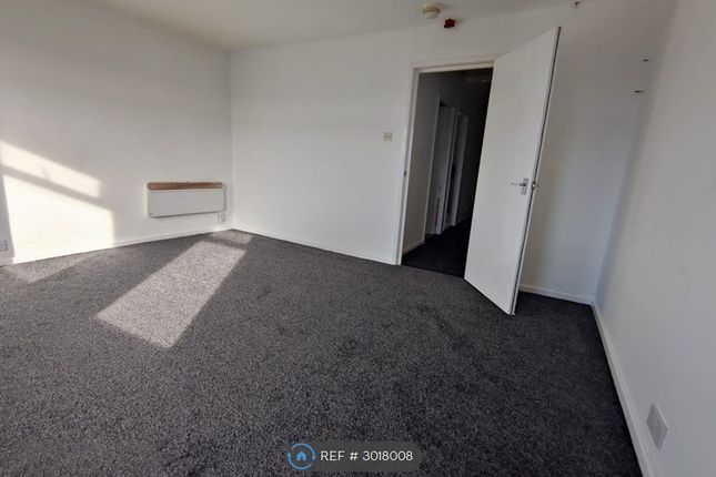 B Central Drive, Flat, Blackpool photo 2