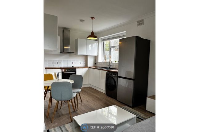 Thumbnail Flat to rent in Norman House, London