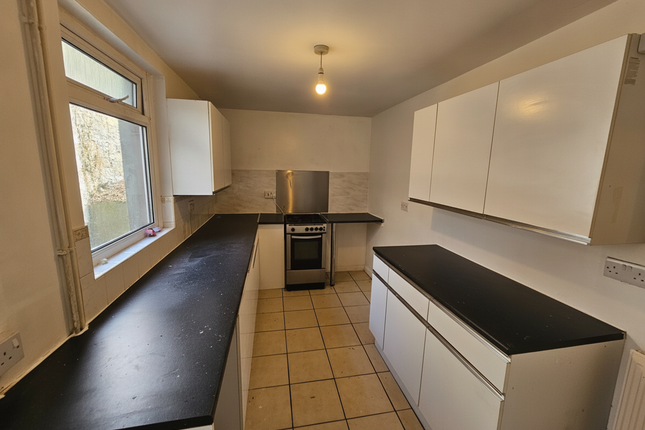 59 Sebastopol Street, Swansea photo 2