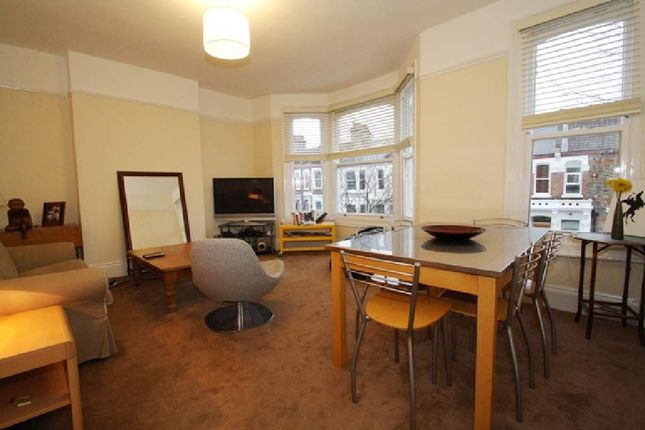 Thumbnail Terraced house for sale in Linden Avenue, London