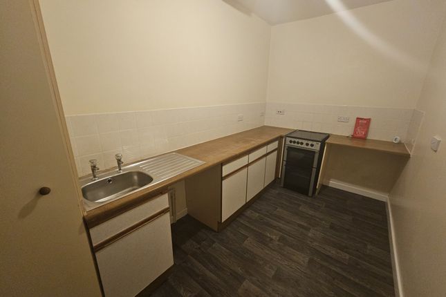22a Cowell Street, Llanelli photo 3