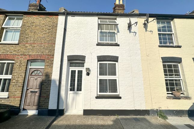 Thumbnail Terraced house for sale in Belle Vue, Chelmsford