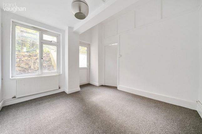 Flat to rent in Palmeira Square, Hove, East Sussex
