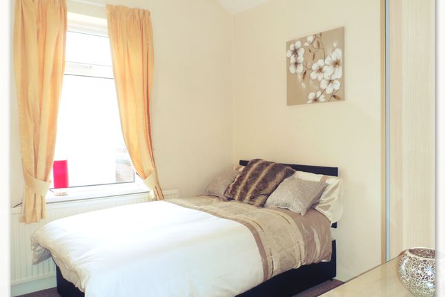 Thumbnail Room to rent in Cheshire Road, Wheatley, Doncaster