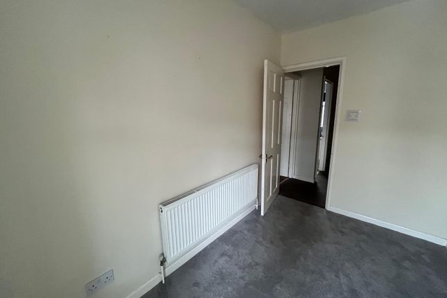 Oakfield Terrace, Nantymoel, Bridgend CF32 photo 3