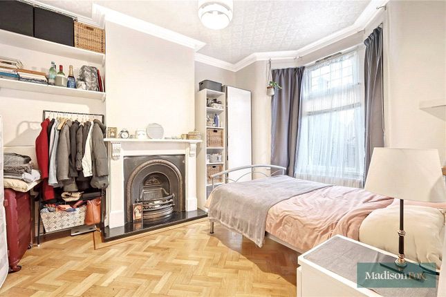 136, Blackhorse Road, London photo 3