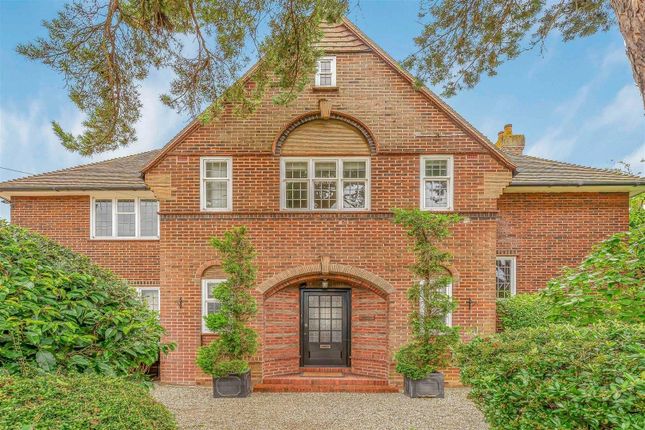 5, Highfield Road, Hertford photo 3