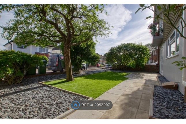 Moorlands Crescent, Southampton photo 2