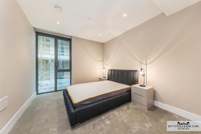 Flat for sale in Palmer Road, London