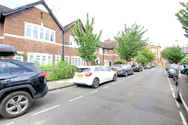 Thumbnail Flat to rent in Colwith Road, (Pk418), Hammersmith