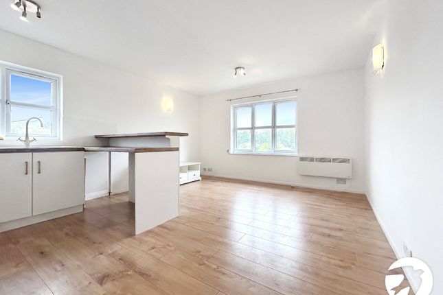43, Kenwyn Road, Kent photo 2