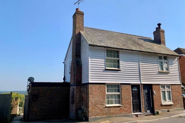 2-bed house on Greenfields, Wadhurst, £325,000