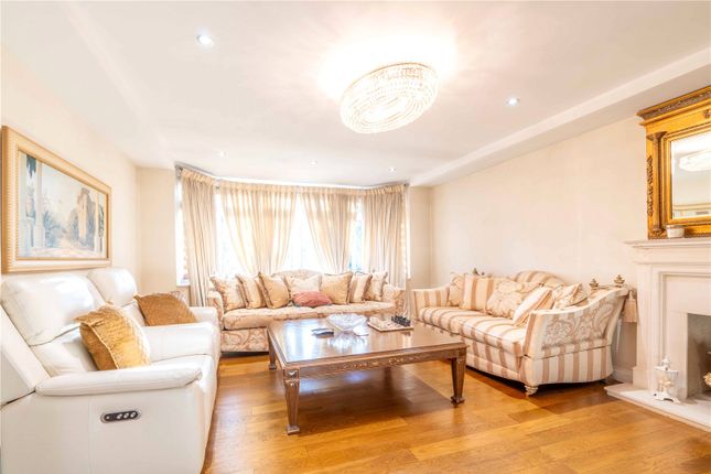 2, Chigwell Park, Essex photo 4