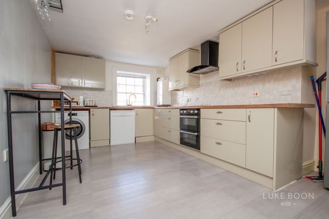 Flat 4, 54, Durnford Street, Plymouth photo 4