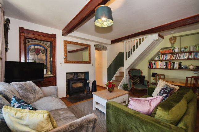 16, Rose Leigh, Buxton Road, Buxton photo 4
