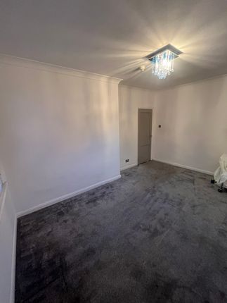 8, Gartlea Avenue, Airdrie photo 5