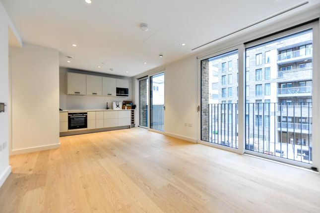 Thumbnail Flat for sale in Phoenix Place, Holborn, London