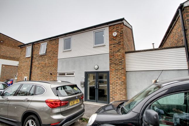 Thumbnail Industrial to let in Gower Road, Haywards Heath