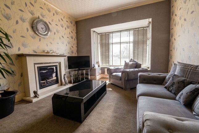 235 Rake Lane, Manchester photo 4