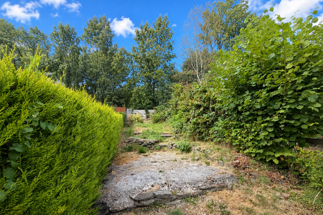 54 Fforchaman Road, Aberdare photo 3