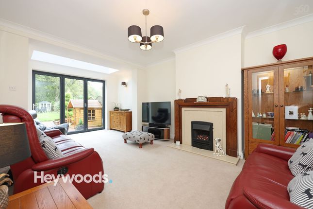 22 Eleanor Crescent, Newcastle photo 4