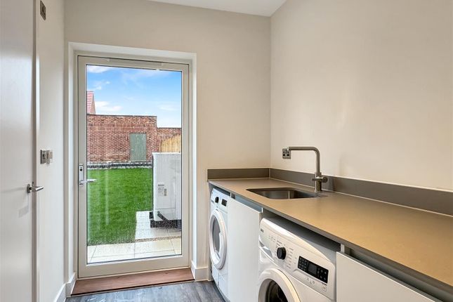 Town house for sale in Titch Street, Cambridge