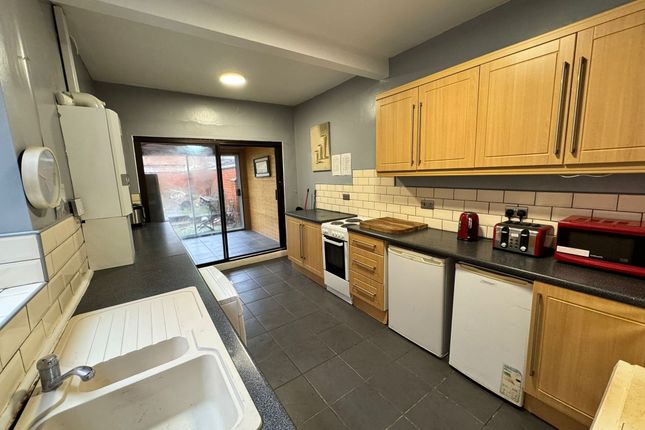 74 Broomfield Road, Coventry photo 3