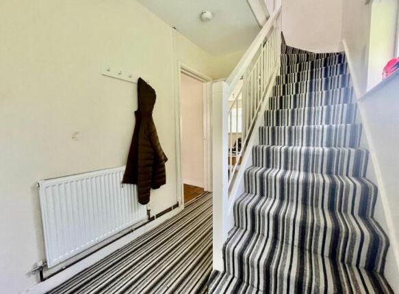 4, Greenland Crescent, CARDIFF photo 4