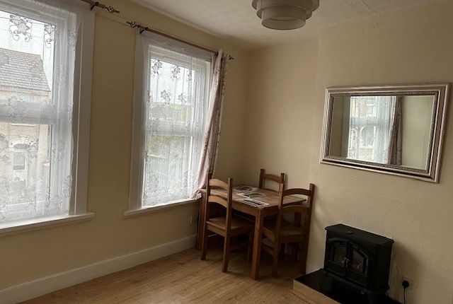 Thumbnail Flat to rent in Essex Road, Barking