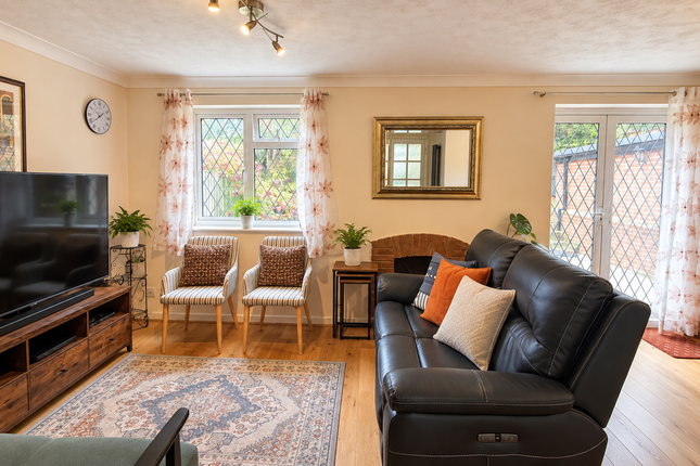 11, Warnford Road, Orpington photo 3