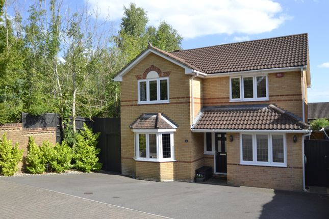 Thumbnail Detached house for sale in Withybed Way, Thatcham, Berkshire