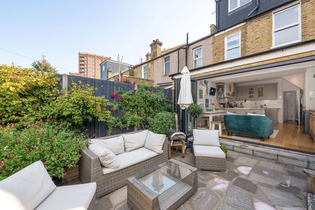 15 Dane Road, Colliers Wood, Merton photo 4