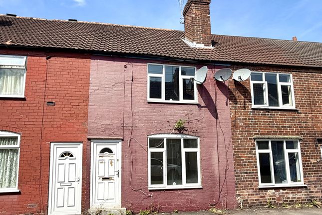 2-bed terraced on 82 Scarsdale Street, Bolsover, 82 Scarsdale Street, Bolsover, Chesterfield, £19,000
