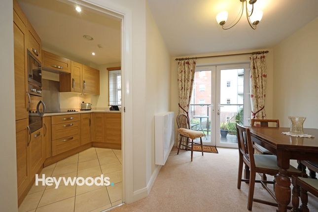 Apt 35, Adlington House High Street, Newcastle photo 4
