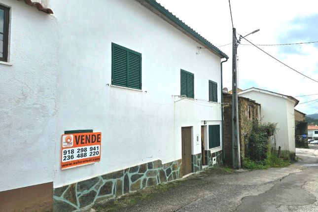 Town house for sale in Alvares, Góis, Coimbra, Central Portugal