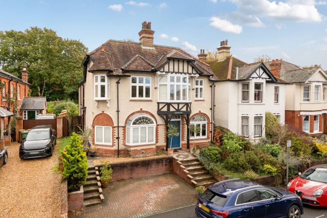 4 Bedroom Detached in SO51 8FE